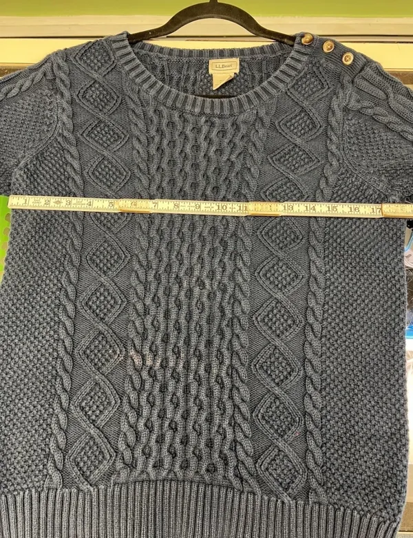 LL Bean Womens L Navy Blue Cable Knit Sweater Button Accent - Image 4