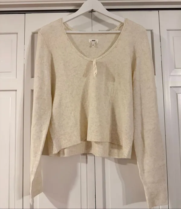 Aerie NWT oatmeal scoop neck cropped sweater M - Image 2
