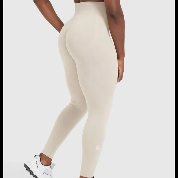 Oner Active “Sand” Beige Effortless Seamless Leggings - Image 2