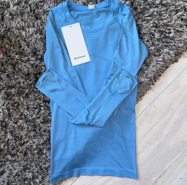Lululemon Swiftly Tech Long Sleeve - Image 3