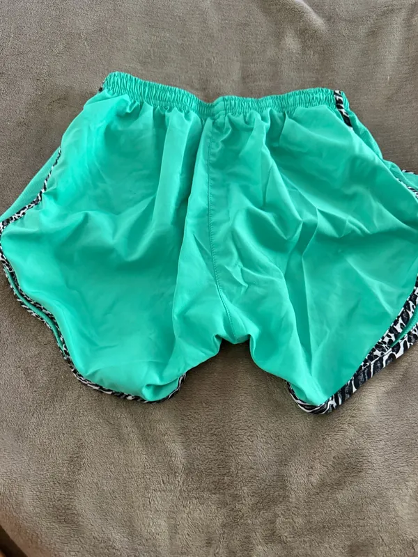 Green Nike Dri-Fit Shorts Small - Image 2