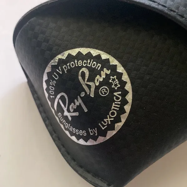 Ray-Ban NWT  black flap logo sunglasses case - Image 2