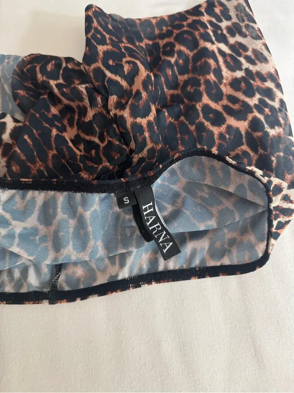 NEW Harna Moire Leopard print mesh pole dance shorts in size S - Image 6