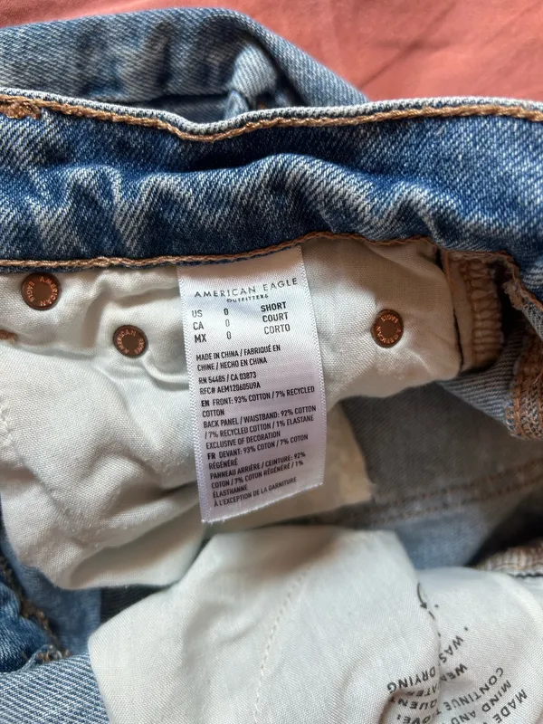 American Eagle Jeans - Image 3
