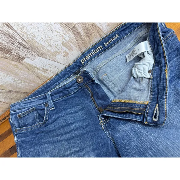 Gap Premium Bootcut Jeans Women's Size 16 33R Medium Wash Cotton‎ Blend - Image 5