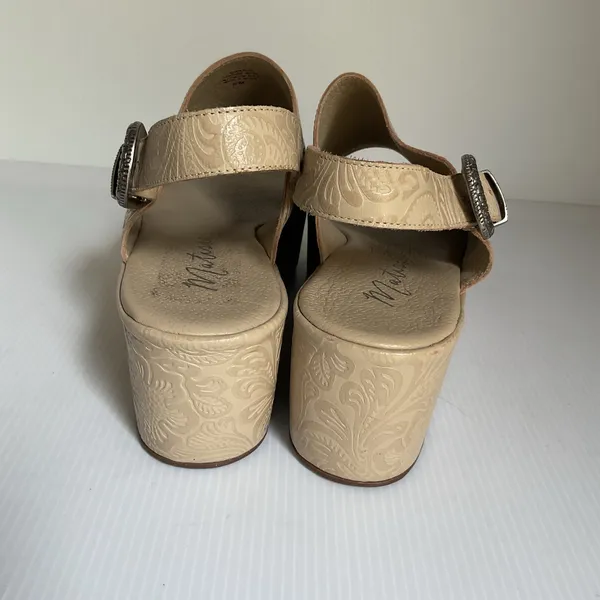 Matisse Embossed Wedge Western Sandals Leather Beige Platform Made in Brazil Sz9 - Image 6