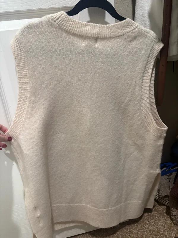 H&M Sweater vest - Image 2