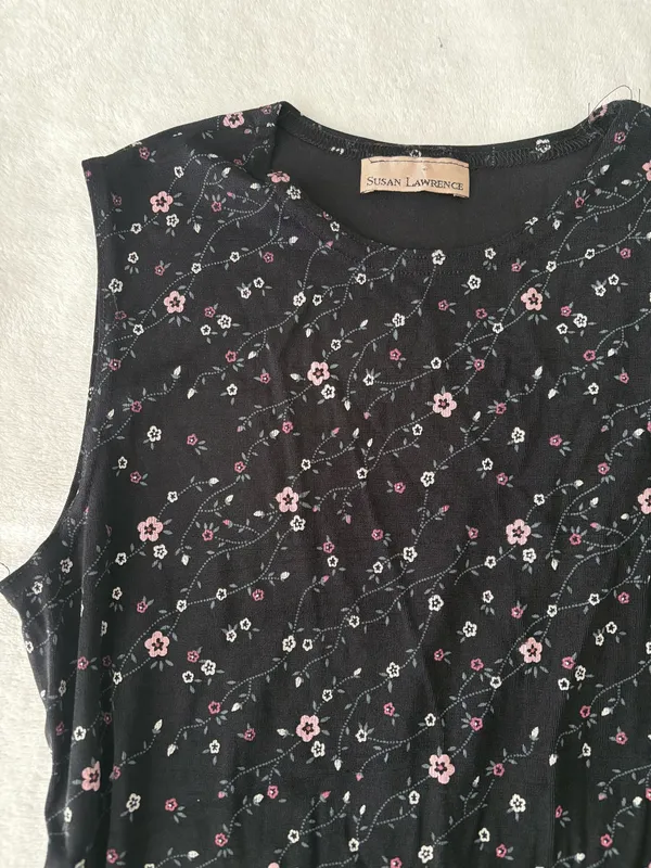 2000s Floral Top Black - Image 2