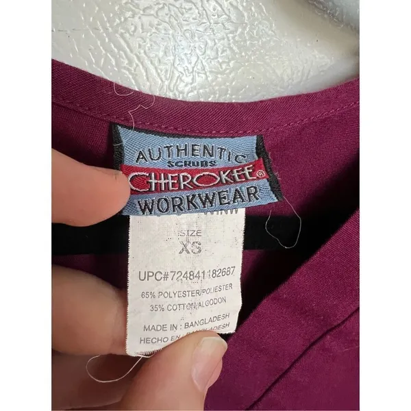 Cherokee Workwear Wine Scrub Top Woman’s Size XS - Image 6