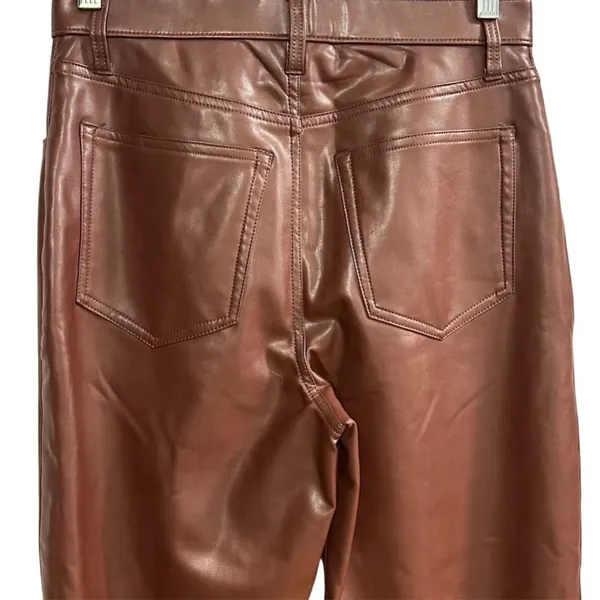Abercrombie & Fitch Curve Love Vegan Leather 90s Relaxed size 8 Pants 29” waist‎ - Image 10
