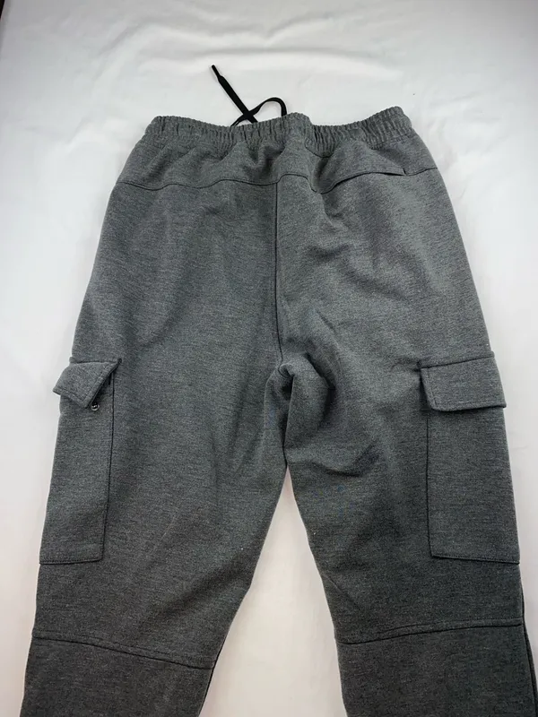 Sweats Size M - Image 7