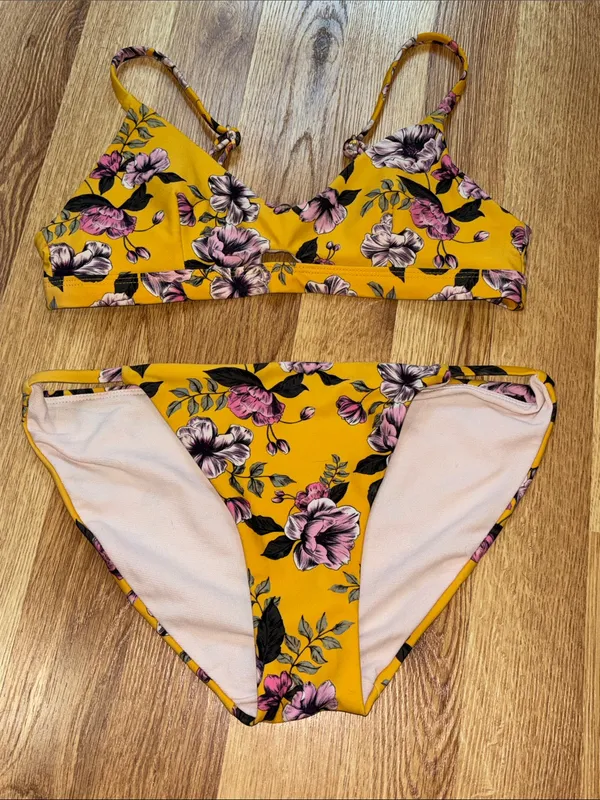 No Boundaries Yellow Floral Bikini - Image 3