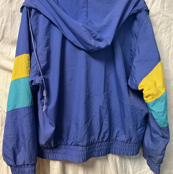 Eddie Bauer Women’s Jacket  - Image 3