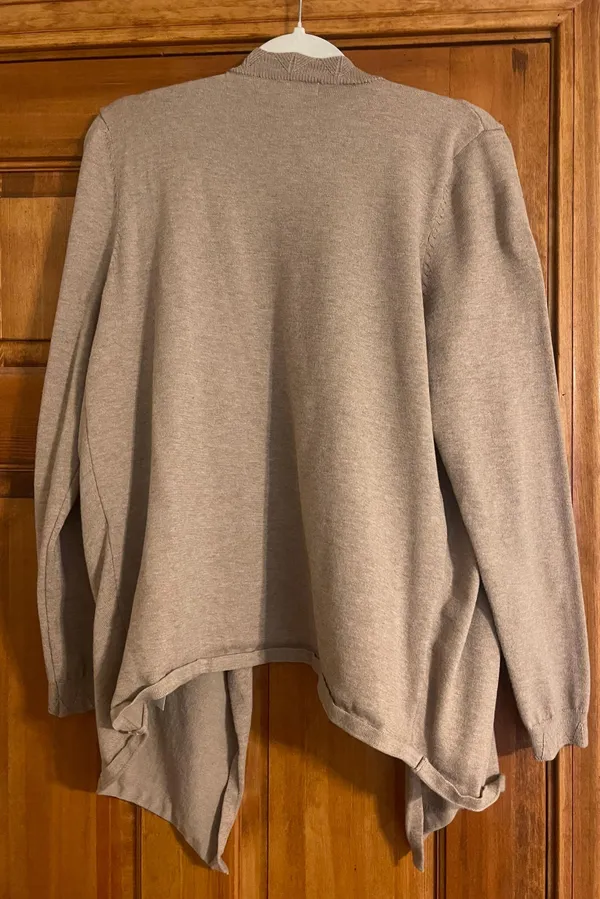 Cardigan - Image 2