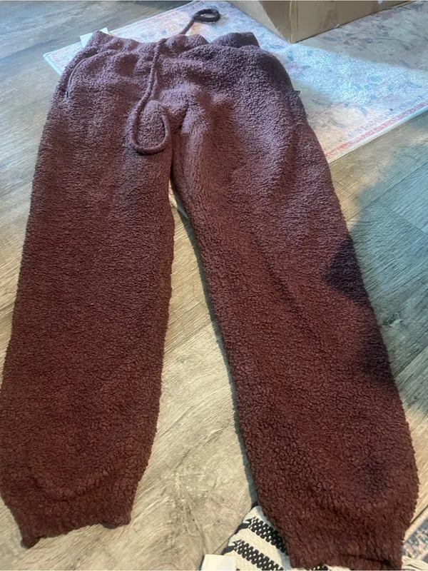 Skims plush pants size l/xl - Image 2