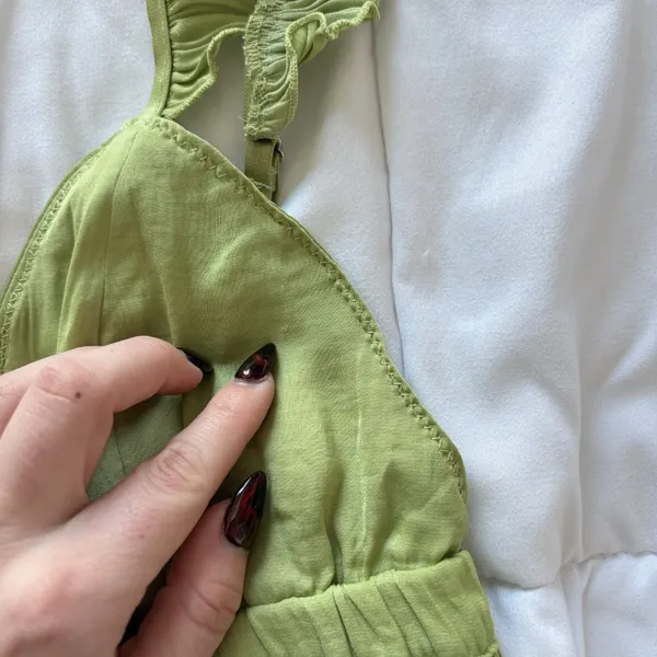 Forever 21 Womens Size Small Green Bralette Top Ruffle Classic Summer Beach‎ - Image 2