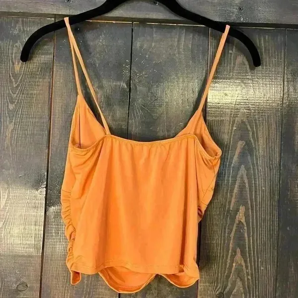 Live‎ in the Moment Orange Ruched Spaghetti Strap Crop Top Size M A49 - Image 4