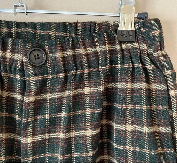 BEI SI DUN | Plaid Pull - Image 2