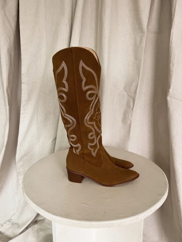 Chase and Chloe Suede Western Knee-High Boots in Brown - Image 3