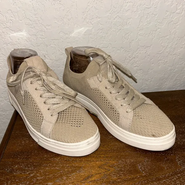 White Mountain Uncut Knit Shimmer Lace Up Platform Sneaker Shoes Size 9 - Image 2