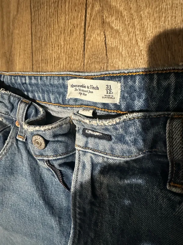 Abercrombie Jeans 90s - Image 2