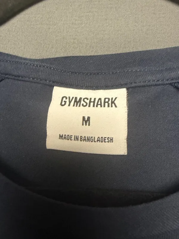 Gym Shark Women's Size M Graphic Tee Shirt Long Sleeves Navy Blue Athleisure - Image 5