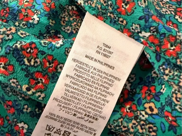 Boden Size 6 Green Floral Button Front Silk Shirt Blouse Green Ditsy Print - Image 9