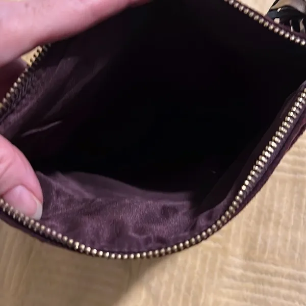 Merona brown faux fur clutch w/a tassel top zip fold over like new - Image 5