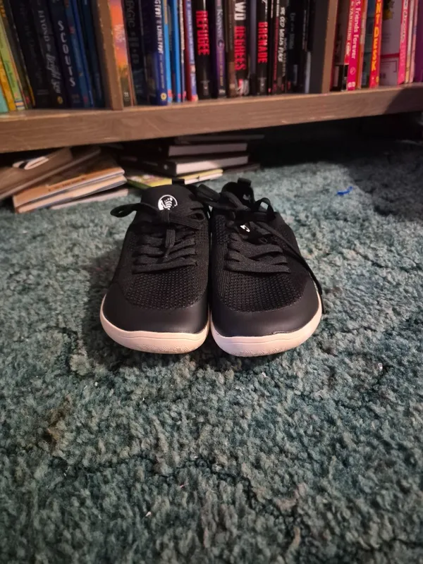 Peak Footwear Black Non-Slip Shoes - Image 2