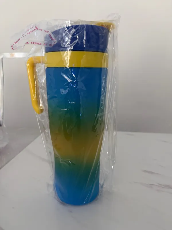 3-Piece Sports Water Bottle Set – Gradient Blue & Yellow, Reusable - Image 4