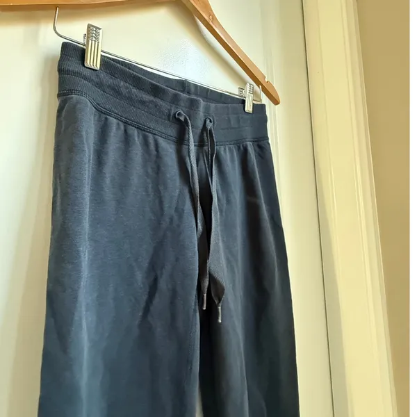 Lululemon Womens Dark Navy Jogger Gym Workout Yoga Size‎ 4 - Image 3