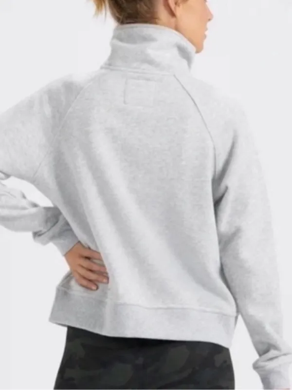 Vuori Restore Half Zip Fleece Pullover Long Sleeve Light Heather Gray Top Medium - Image 2