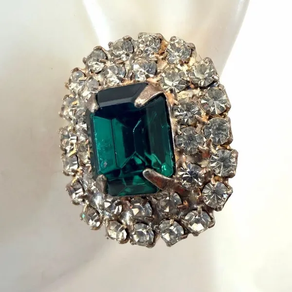 Vintage Emerald Cut Green Rhinestone Halo Stud Earrings - Image 6