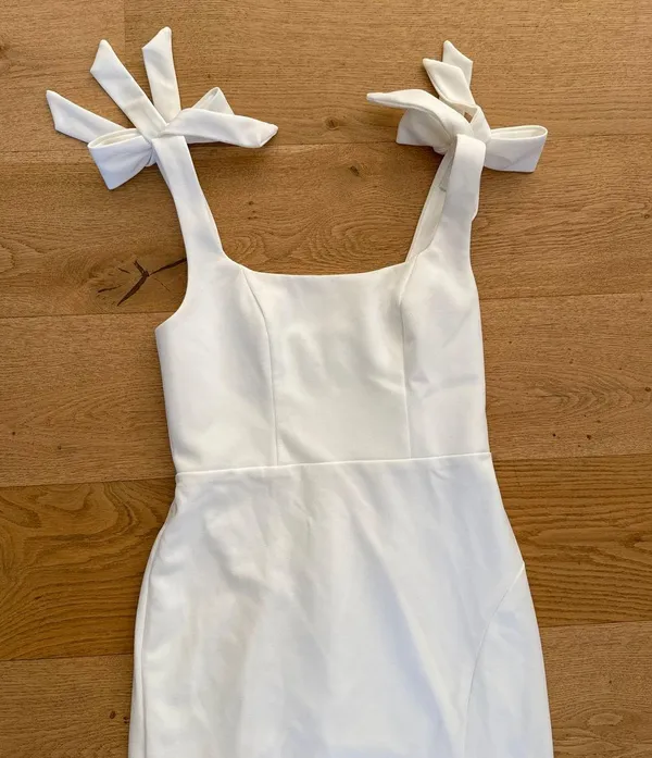 Azazie Atelier - Zaya Bow Detail Maxi Dress with Slit in White - Image 2