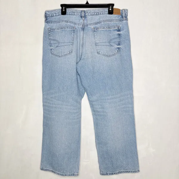 American Eagle Light Wash Straight Jeans - Image 8