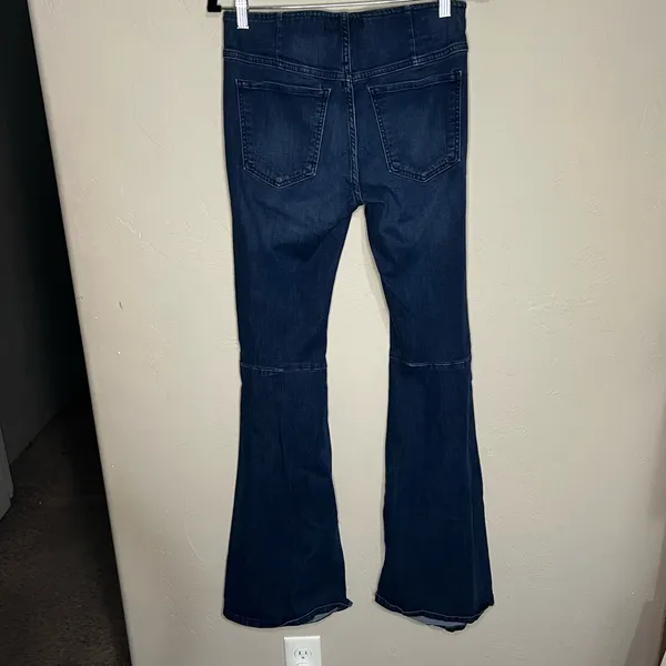 Free‎ People Penny Pull-On Flare Bell Bottom Hippie Festival Denim Jeans - Image 9