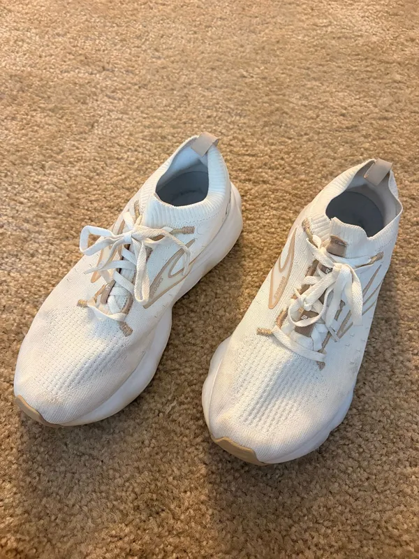 Brooks Glycerin StealthFit 20 Running Shoes – White/Khaki (Cream/Tan) - Image 2