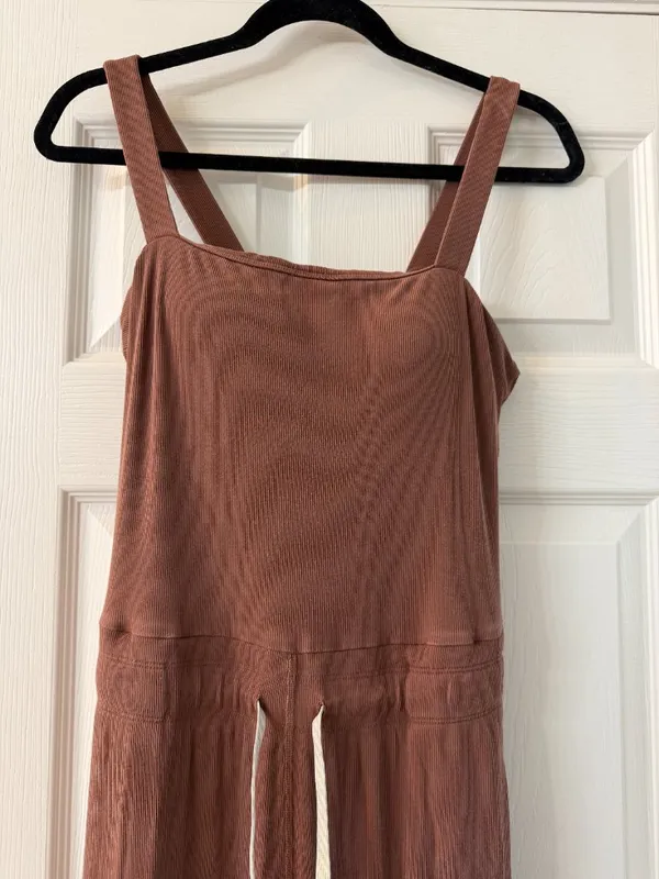 VUORI Pose Mudra Jumpsuit Ribbed Drawstring Athleisure Hazelnut Brown Size Large - Image 7