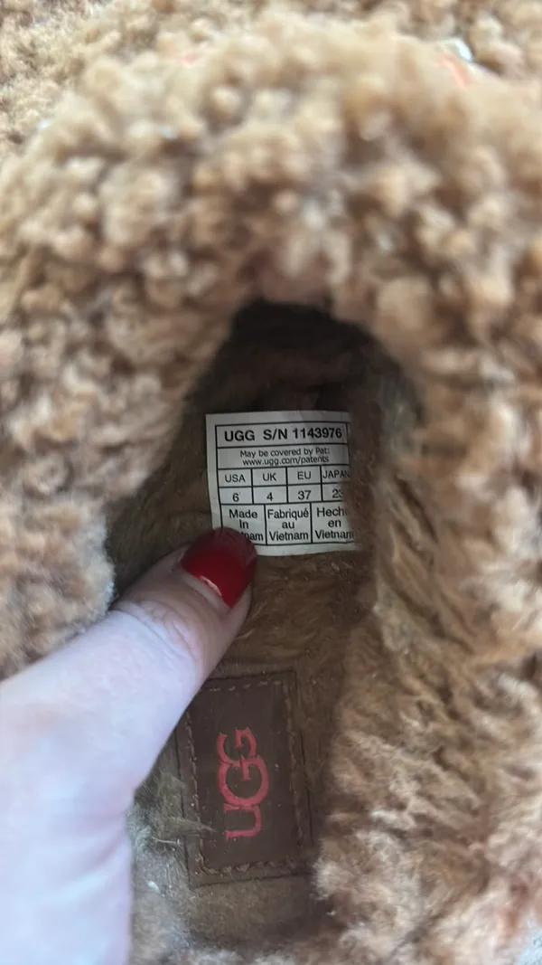 Fuzzy UGG Slippers Platform - Image 7