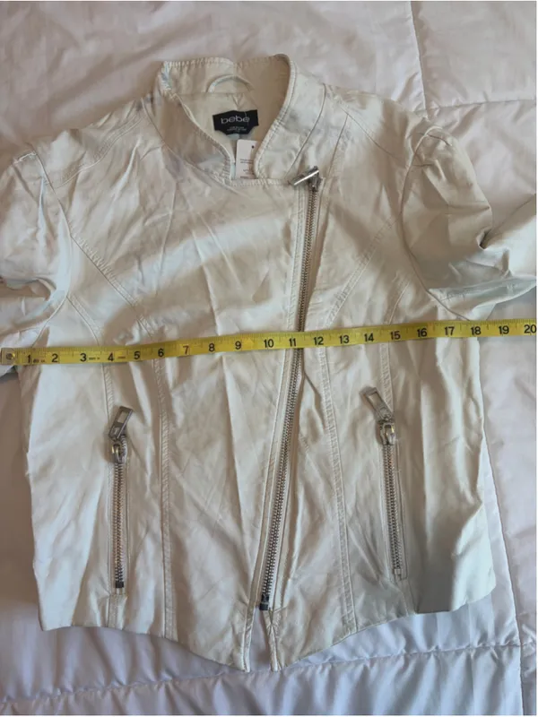 NWT bebe Faux Leather Moto Jacket L Cream Motorcycle Edgy H10 - Image 9