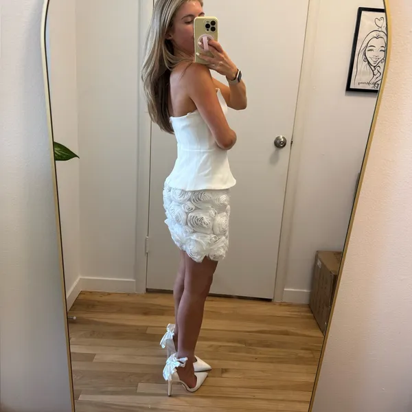 ELLIATT Selena Mini Dress in Ivory - Image 4