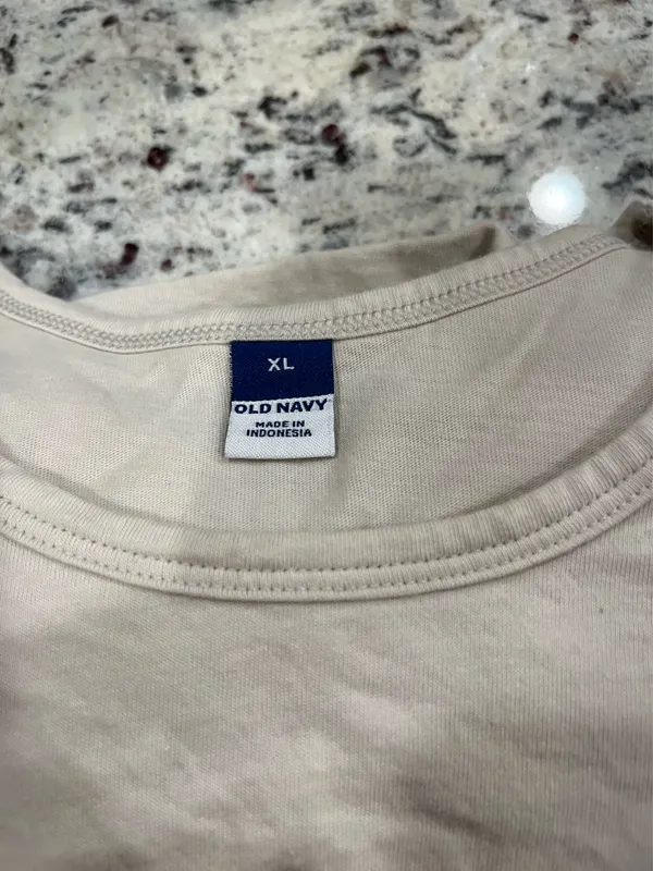 old navy bubble short sleeve top - Image 2