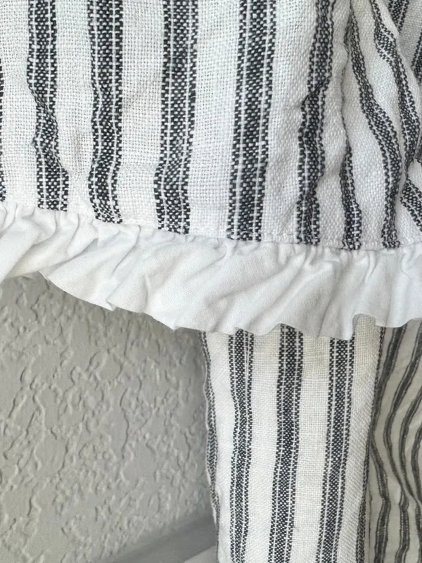 Reformation Linen top size small - Image 6