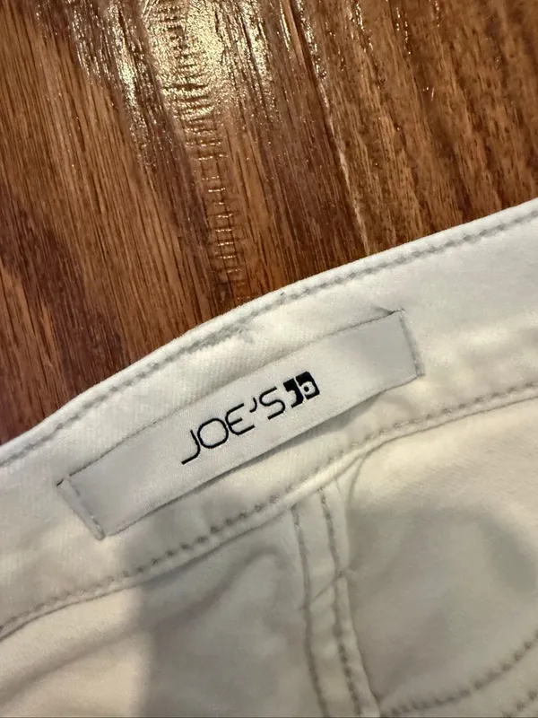 Joe’s jeans high rise white crop jeans wide leg size 25 - Image 4