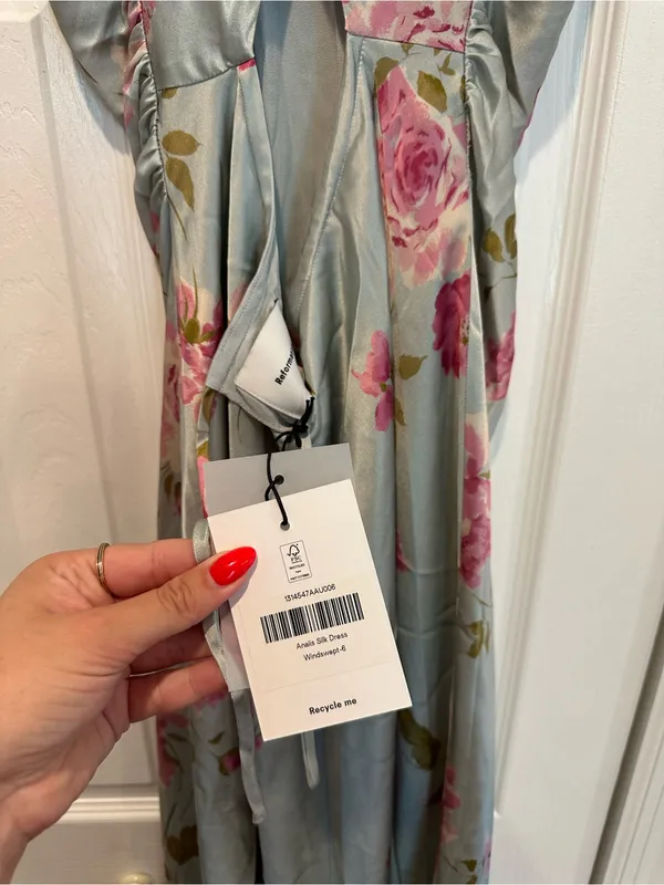 Reformation Anaiis Silk Dress - Image 6