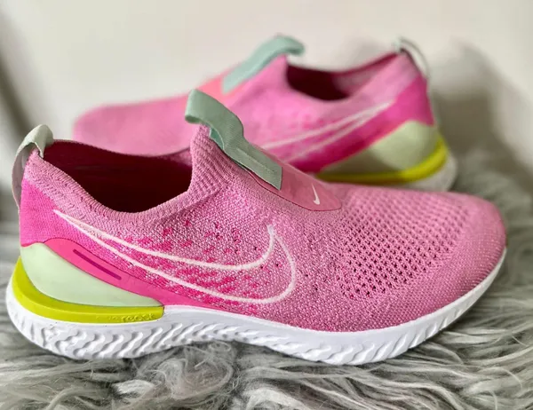 Nike Women’s Epic React Flyknit Running Shoes - Image 7