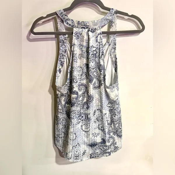 Daytrip Woman’s Ivory and Blue Surplice Woven Tank Medium NWT - Image 2