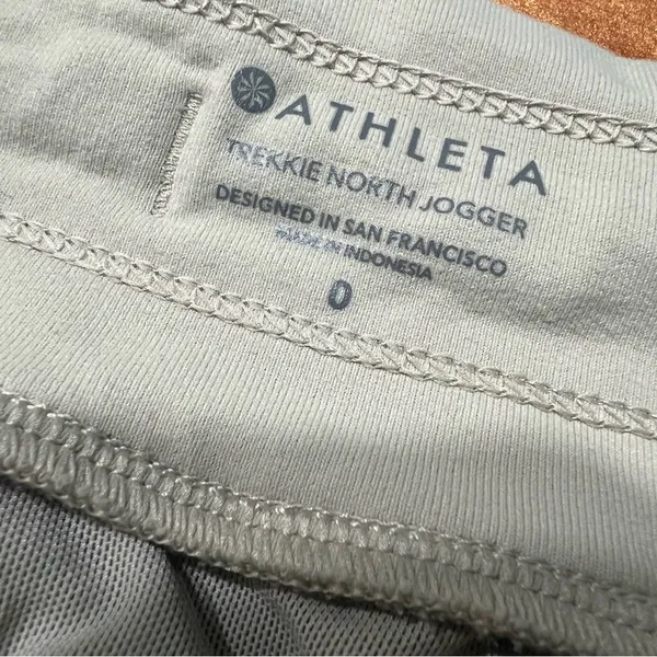 Athleta Trekkie North Joggers Khaki size 0 - Image 11