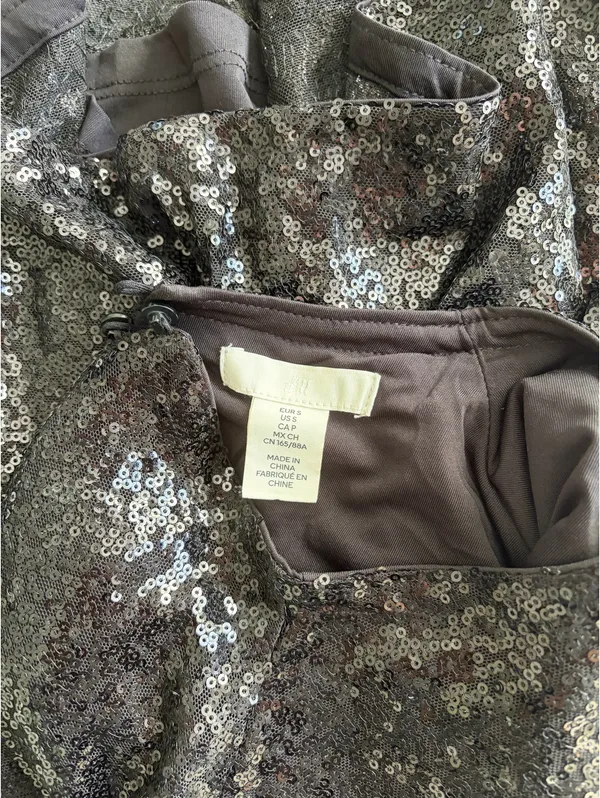 H&M Short Sleeve Sequin Top - Image 4