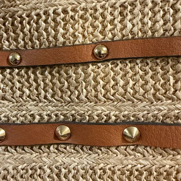 Jessica Simpson Tan Straw and Leather Studded Shoulder Bag - Image 3